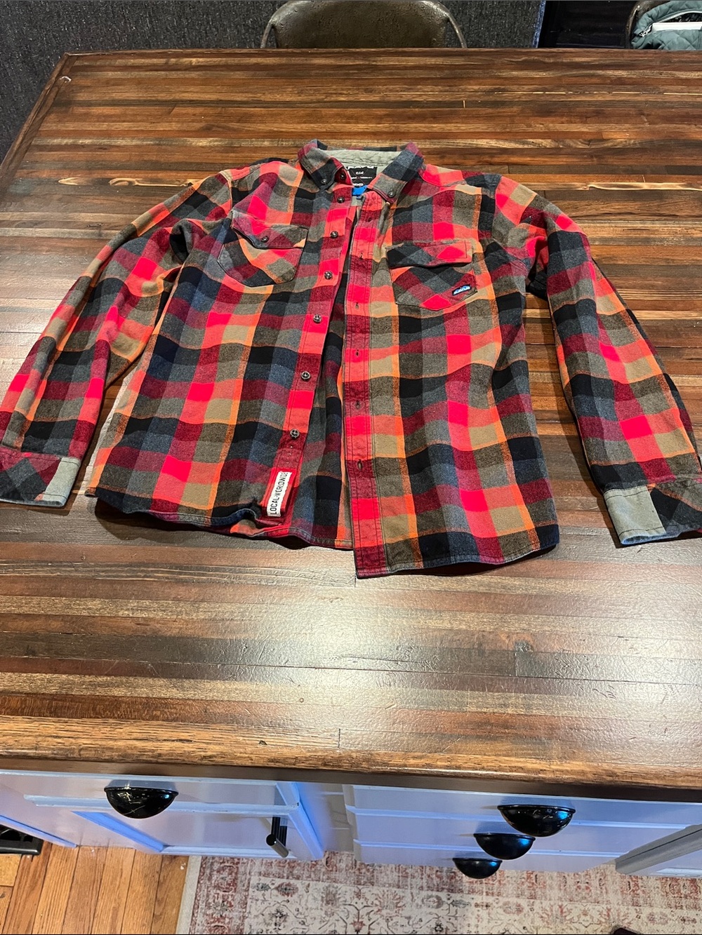 Kavu Men's Red and Black Plaid Button-Down Shirt 100% cotton flannel